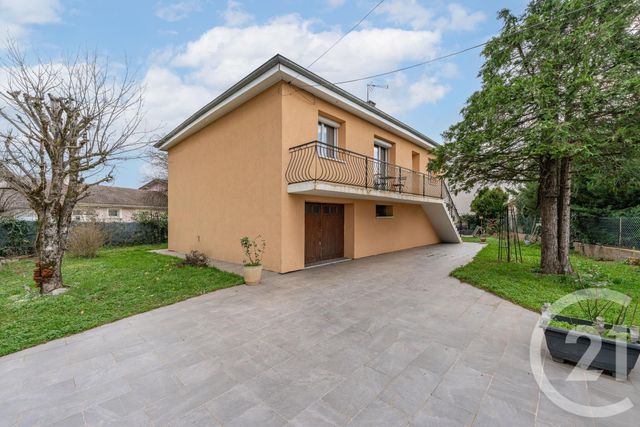 maison à vendre - 4 pièces - 168.47 m2 - MEYZIEU - 69 - RHONE-ALPES - Century 21 Villa Urbana